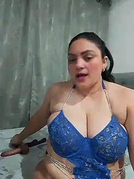 tiffany Johnson1 online show from 10-19-25, 01:06