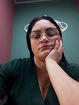 tiffany Johnson1 online show from 11-20-25, 04:29