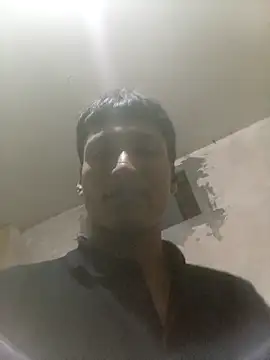 Snapshot of Bebicho14 chatting on 10-19-25, 03:18 Bebicho14 online show from 10-19-25, 03:18