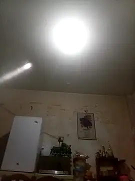 Snapshot of Bebicho14 chatting on 10-20-25, 04:13 Bebicho14 online show from 10-20-25, 04:13