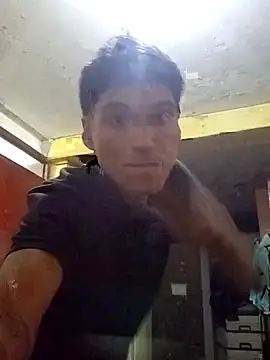 Snapshot of Bebicho14 chatting on 02-10-26, 01:43 Bebicho14 online show from 02-10-26, 01:43