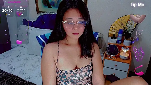 Snapshot of Filipinapoca chatting on 02-11-26, 12:32 Filipinapoca online show from 02-11-26, 12:32