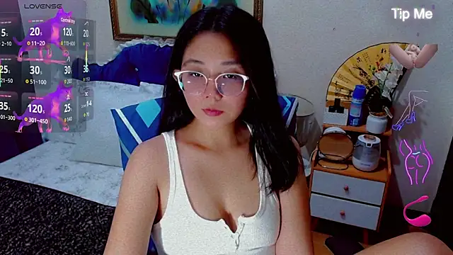 Snapshot of Filipinapoca chatting on 03-05-26, 10:44 Filipinapoca online show from 03-05-26, 10:44