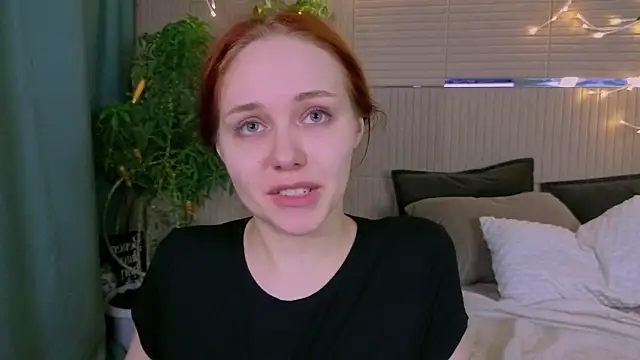 PollyVinice online show from 05-07-26, 07:52