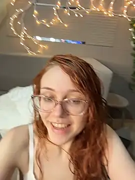 PollyVinice online show from 06-12-26, 04:39