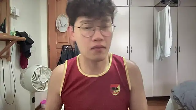 Passionatetwink2 online show from 09-22-25, 09:11