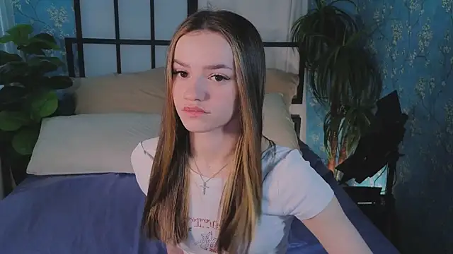 E l i z e  online show from 04-30-26, 05:25