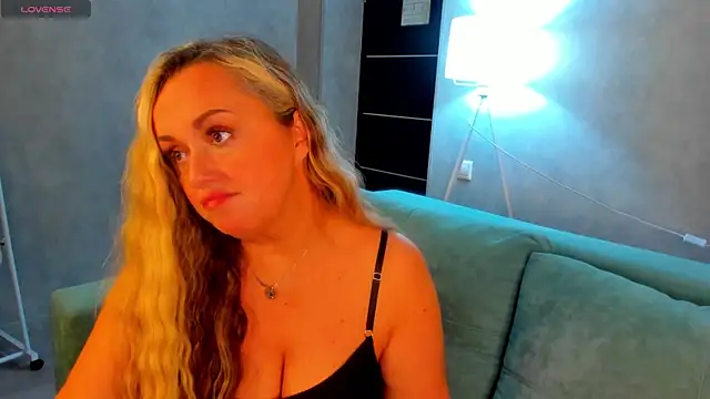 Sky Kuper online show from 11-11-25, 12:43