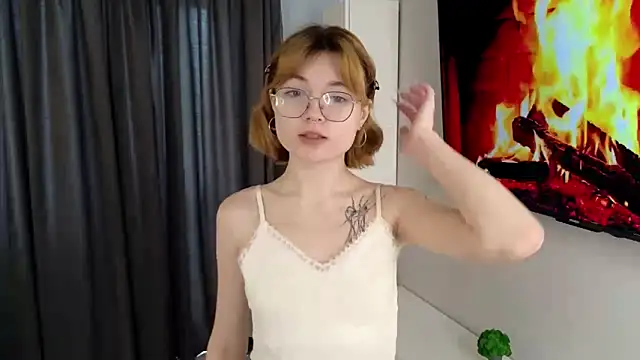 Susan Gardner online show from 03-18-26, 08:06