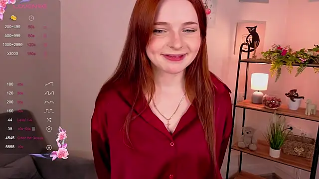 AnnieKim  online show from 10-25-25, 02:13