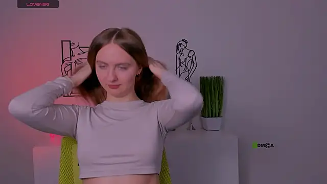 mila glow1 online show from 10-01-25, 07:31