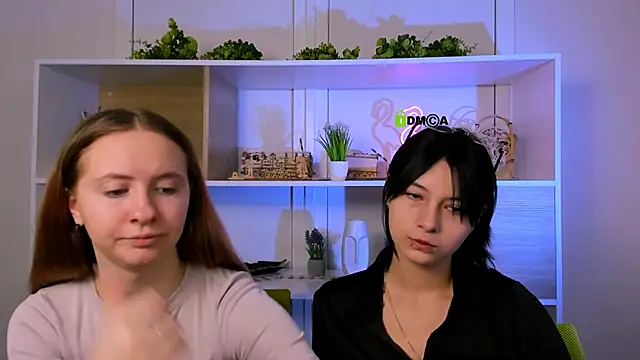 mila glow1 online show from 10-05-25, 08:34