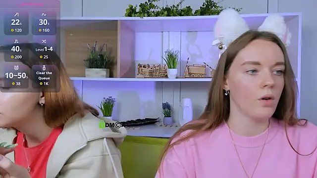 mila glow1 online show from 10-10-25, 08:46