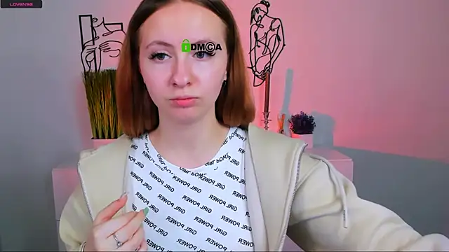 mila glow1 online show from 10-18-25, 07:14