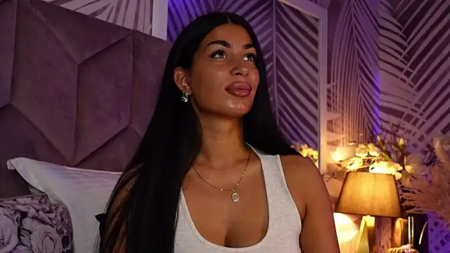 EvaRhea online show from 06-10-26, 02:56