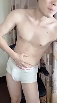 Snapshot of xiaoyang5200 chatting on 09-17-25, 03:03 xiaoyang5200 online show from 09-17-25, 03:03