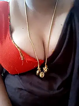 Snapshot of Geetha227 chatting on 04-11-26, 02:05 Geetha227 online show from 04-11-26, 02:05