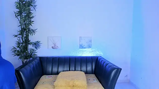 Snapshot of samanee_konn chatting on 09-17-25, 09:16 samanee konn online show from 09-17-25, 09:16