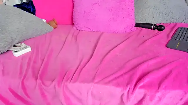 AANGELADIAZZ online show from 02-06-26, 11:35