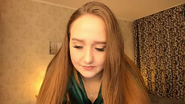 SabrinaCandi online show from 10-08-25, 07:22