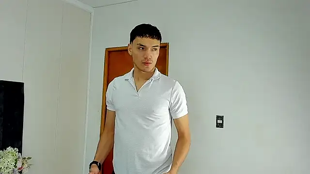 Jacksonflorez online show from 09-10-25, 07:36