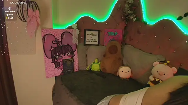 sophiievv online show from 11-07-25, 07:03