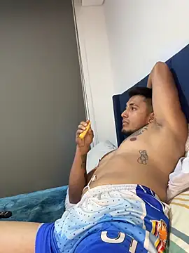 JeanLust online show from 10-03-25, 01:57