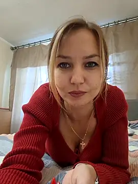 Snapshot of VeroLoverx chatting on 10-08-25, 02:04 VeroLoverx online show from 10-08-25, 02:04