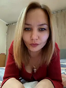 Snapshot of VeroLoverx chatting on 10-09-25, 05:44 VeroLoverx online show from 10-09-25, 05:44