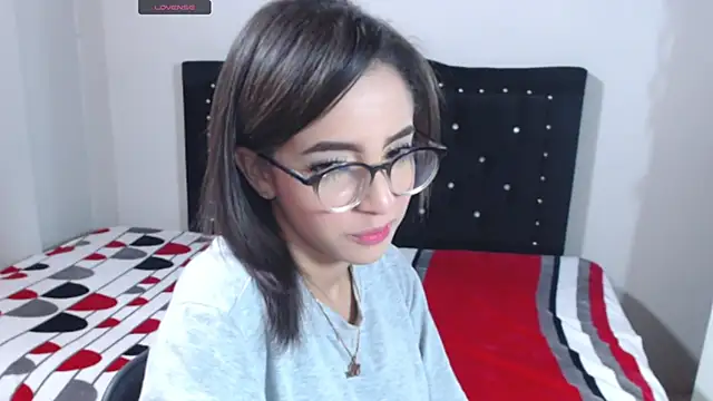 Coraline Playful online show from 10-03-25, 01:08