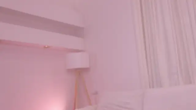 Snapshot of Alissa_S chatting on 11-05-25, 01:00 Alissa S online show from 11-05-25, 01:00