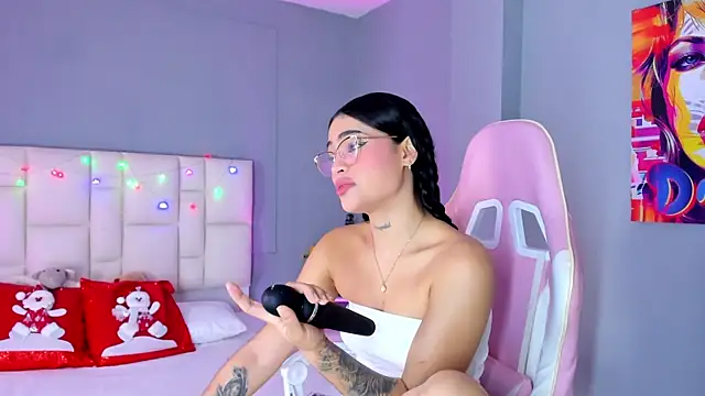 SammyRose  online show from 11-30-25, 06:45