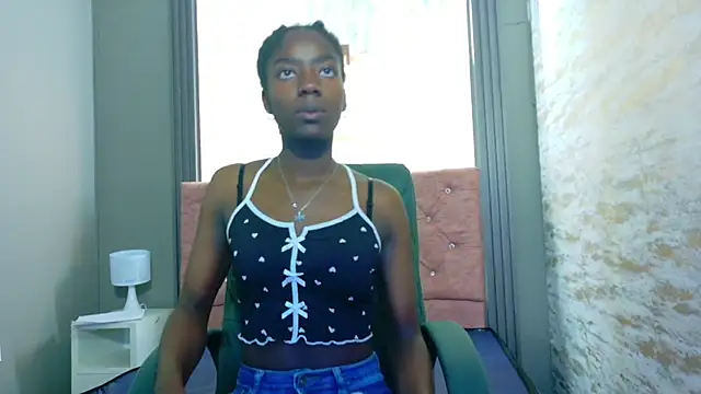 Snapshot of katia_green1 chatting on 09-30-25, 11:59 katia green1 online show from 09-30-25, 11:59