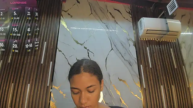 VictoriaDuart online show from 05-07-26, 08:03