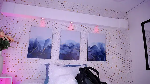 NoahXitrux online show from 09-16-25, 01:01