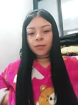 LunaJacobs online show from 10-17-25, 07:38