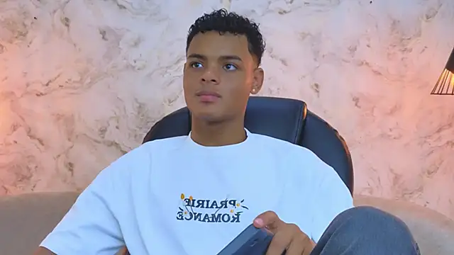 Valentino Thompson online show from 10-05-25, 07:56