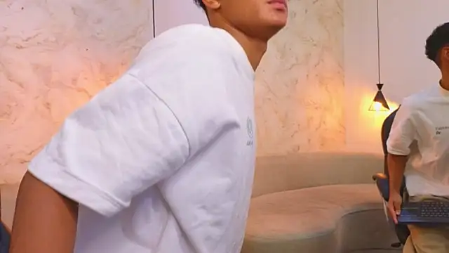 Valentino Thompson online show from 11-05-25, 07:47