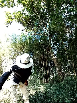 Snapshot of AlphaAlterX chatting on 02-26-26, 02:27 AlphaAlterX online show from 02-26-26, 02:27