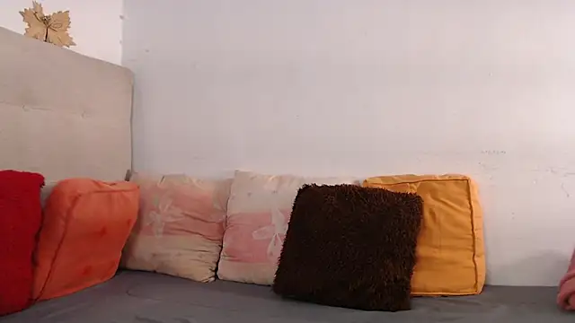 Snapshot of adelen_smith chatting on 10-21-25, 05:35 adelen smith online show from 10-21-25, 05:35