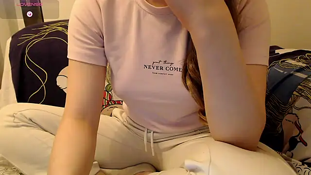 Snapshot of BestOfTheSexy chatting on 09-24-25, 10:35 BestOfTheSexy online show from 09-24-25, 10:35