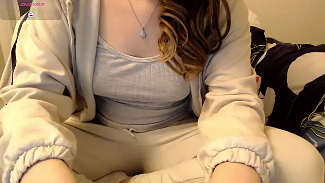 Snapshot of BestOfTheSexy chatting on 11-03-25, 12:02 BestOfTheSexy online show from 11-03-25, 12:02