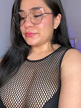 nicole steele online show from 07-08-26, 01:54