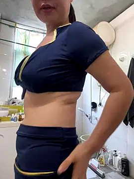 Snapshot of Bobo-kk chatting on 09-15-25, 11:05 Bobo-kk online show from 09-15-25, 11:05