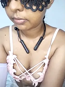 Snapshot of sexy-Ashu chatting on 09-10-25, 04:56 sexy-Ashu online show from 09-10-25, 04:56