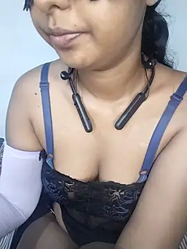 Snapshot of sexy-Ashu chatting on 09-14-25, 04:44 sexy-Ashu online show from 09-14-25, 04:44