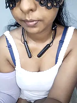Snapshot of sexy-Ashu chatting on 09-21-25, 03:13 sexy-Ashu online show from 09-21-25, 03:13