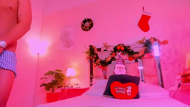 Exotic boy  online show from 12-22-25, 02:03