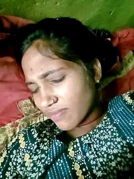 Snapshot of Savita_ji1 chatting on 10-11-25, 02:37 Savita ji1 online show from 10-11-25, 02:37