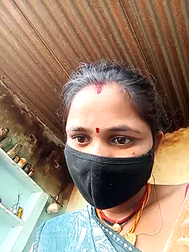 Snapshot of Savita_ji1 chatting on 02-16-26, 09:05 Savita ji1 online show from 02-16-26, 09:05